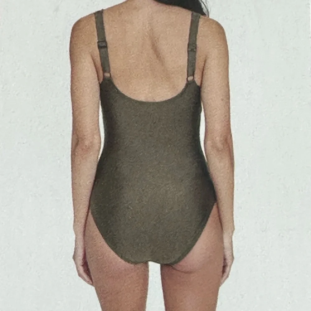 NEW DKNY Olive Green Women’s One Piece Swimsuit Size Small NWT - Picture 5 of 5